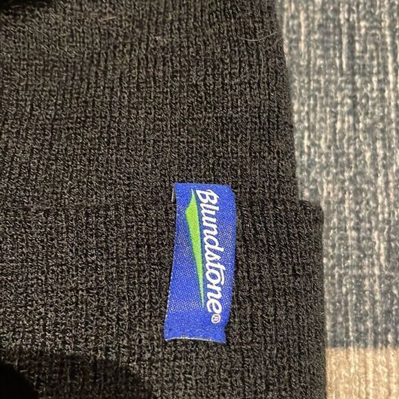 BLUNDSTONE black toque - Picture 2 of 6